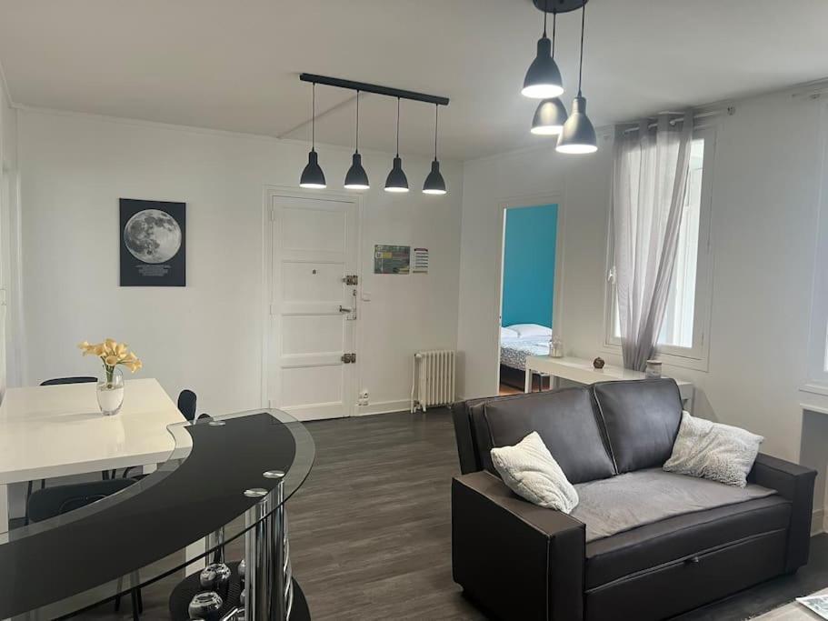 Appartement Proche Des Facs Lebon Клермон-Феран Екстериор снимка
